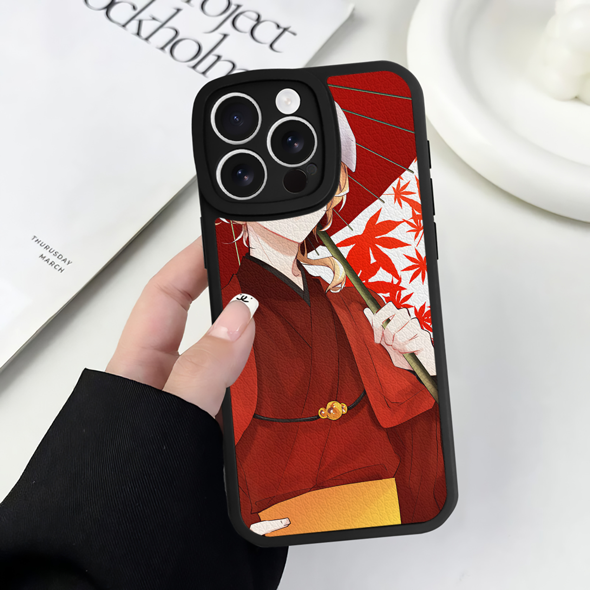 （画像用） 文豪ストレイドッグス Bungo Stray Dogs 【iPhone 16シリーズ対応】シリコンスマホケース（レザー調） 材質：シリコン